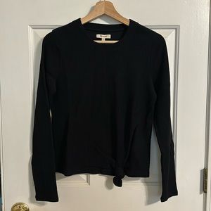 Madewell cotton/poly black knit top. Size Med.